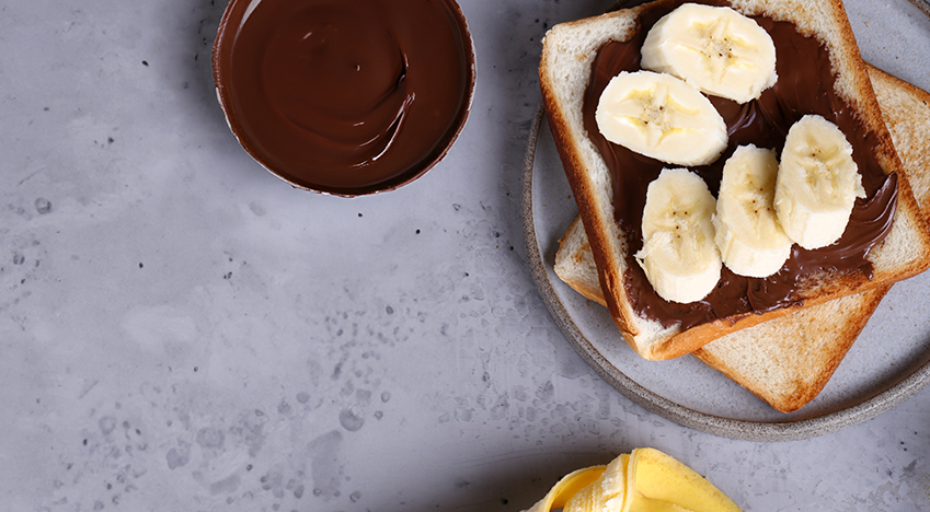 Easy Snacks Recipes with Chocolate Spread